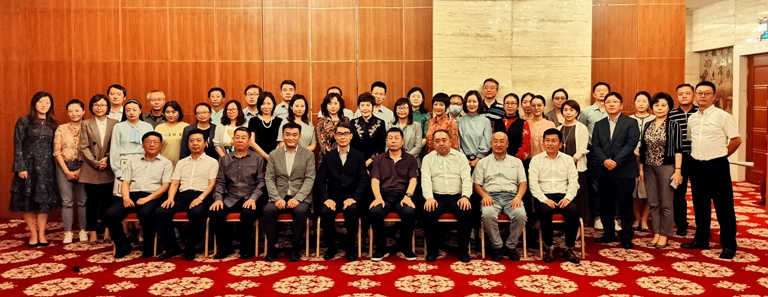 市外企協(xié)會(huì)舉辦企業(yè)高管交流座談會(huì)